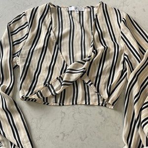 Criss Cross Long Sleeve Pattern Blouse